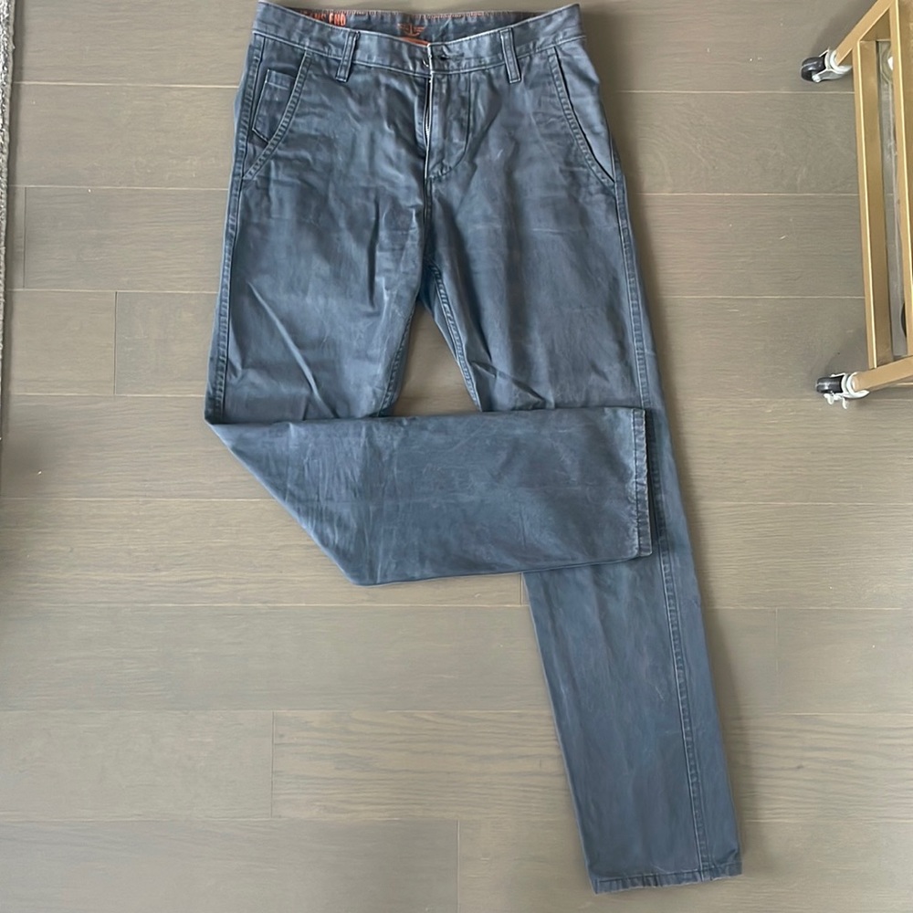 Dockers alpha khakis 30x32